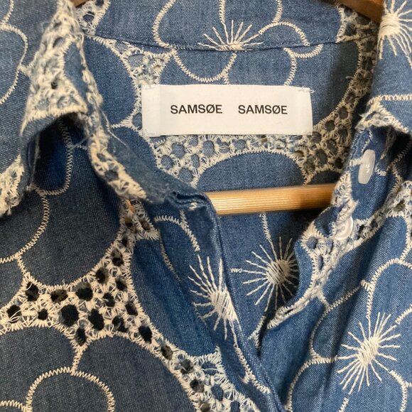 Samsoe oversized Jimea button-down denim embroidered top, sz. XS/S - Picture 2 of 5